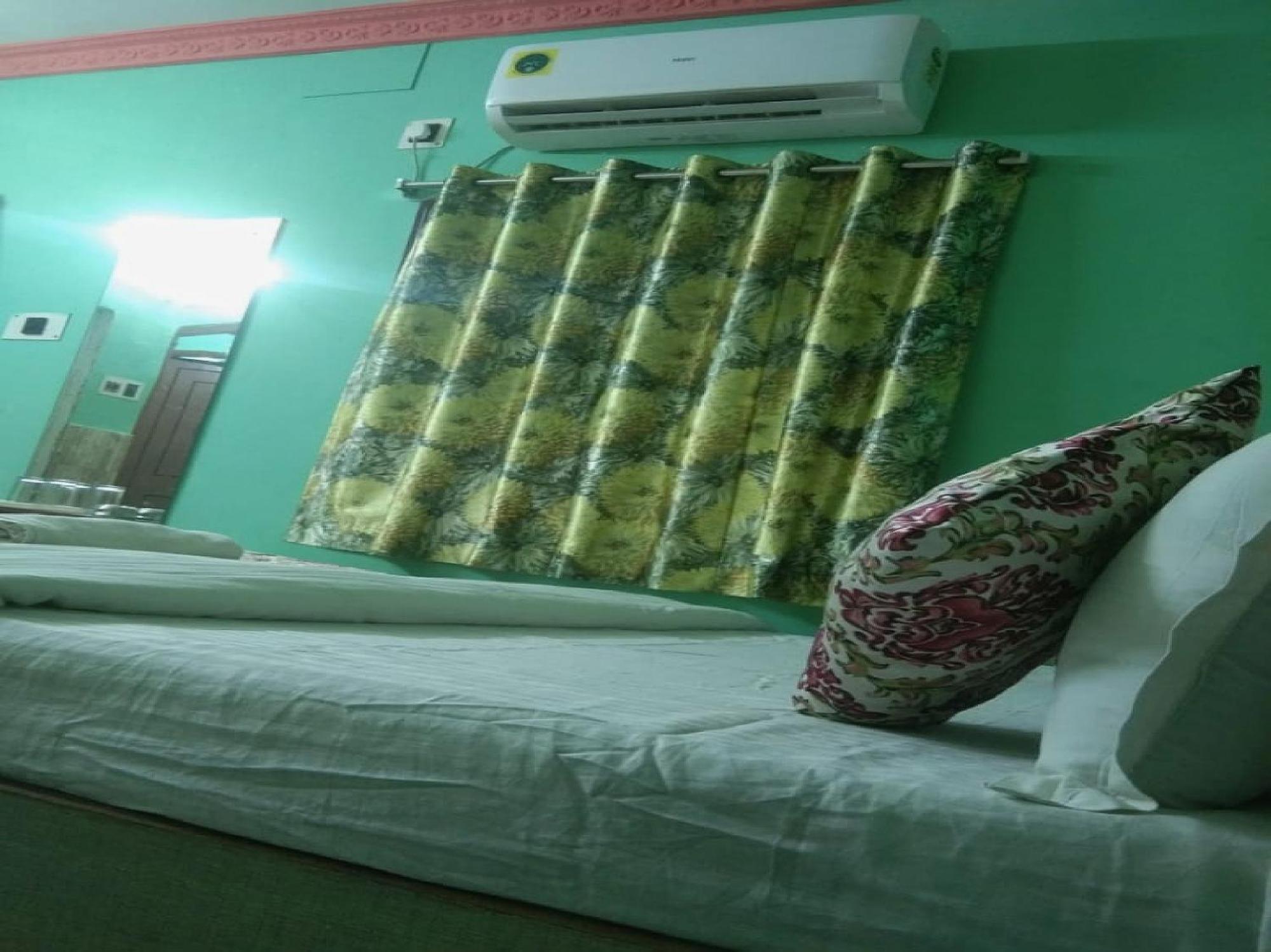 Hotel O Palace Inn Near Acropolis Mall Jādabpur Εξωτερικό φωτογραφία